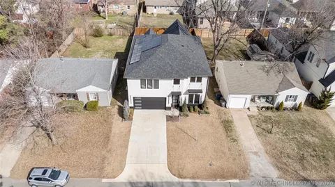 View/Area - 1029 E 38th Pl, Tulsa, OK 74105 photo 2 of 5