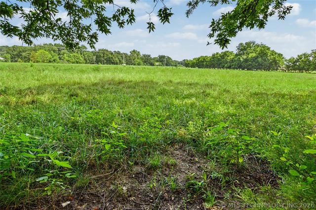 14201 Hwy 62, Tahlequah, OK 74464