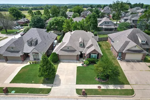 View/Area - 1825 E Laredo St, Broken Arrow, OK 74012 photo 2 of 8