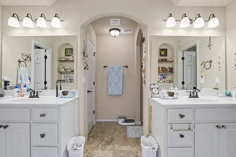 Other - 1825 E Laredo St, Broken Arrow, OK 74012 photo 9 of 14