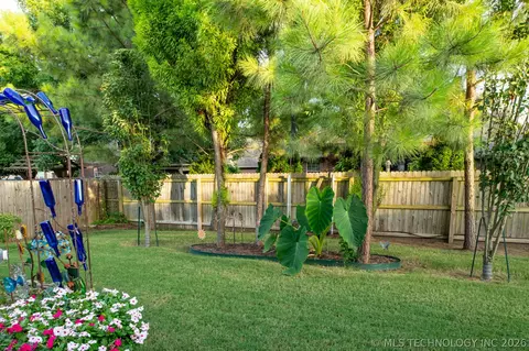 Other - 1825 E Laredo St, Broken Arrow, OK 74012 photo 6 of 8