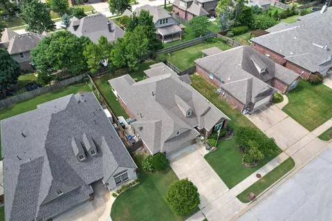 View/Area - 1825 E Laredo St, Broken Arrow, OK 74012 photo 4 of 8