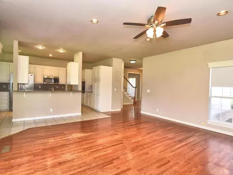 Living - 5117 E 77th St, Tulsa, OK 74136 photo 7 of 8