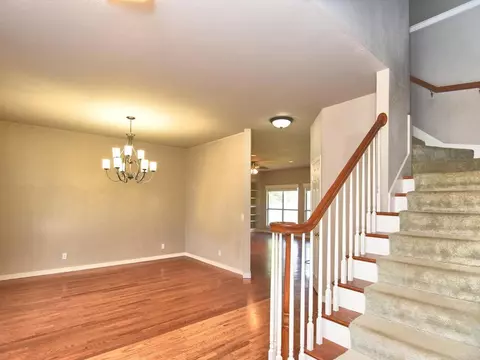 Living - 5117 E 77th St, Tulsa, OK 74136 photo 2 of 8
