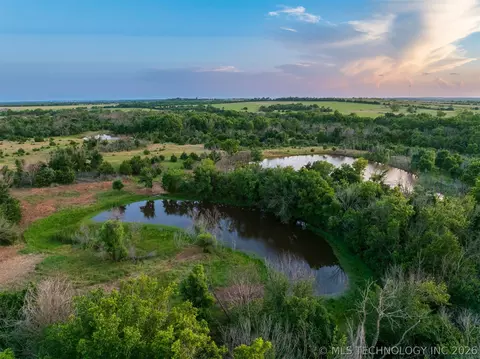 3 E Lone Chimney Rd, Glencoe, OK 74032 photo 9
