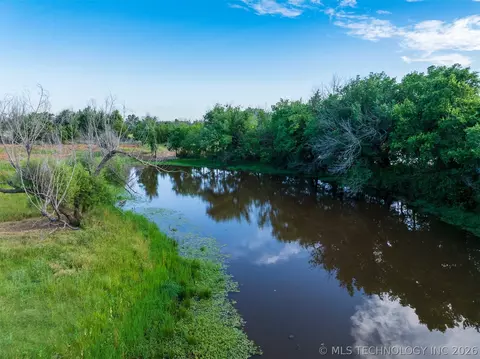 3 E Lone Chimney Rd, Glencoe, OK 74032 photo 13