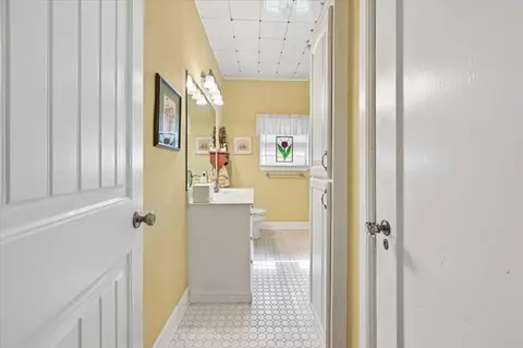 Entry Way - 2115 E 17th Pl, Tulsa, OK 74104 photo 3 of 3