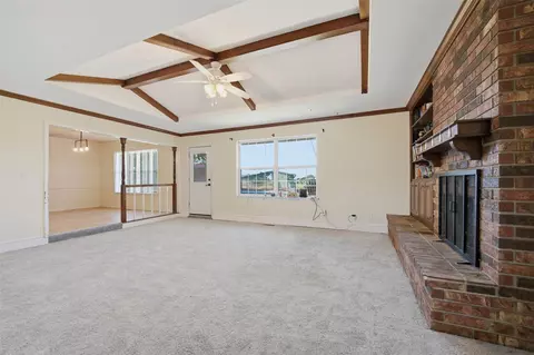 Living - 103 E Lakeview Ct, Tecumseh, OK 74873 photo 1 of 4