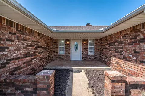 Other - 103 E Lakeview Ct, Tecumseh, OK 74873 photo 1 of 2