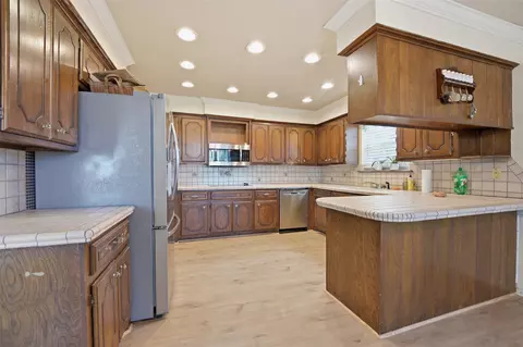 Kitchen - 103 E Lakeview Ct, Tecumseh, OK 74873 photo 1 of 3