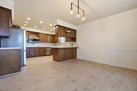 Dining - 103 E Lakeview Ct, Tecumseh, OK 74873 photo 1 of 1