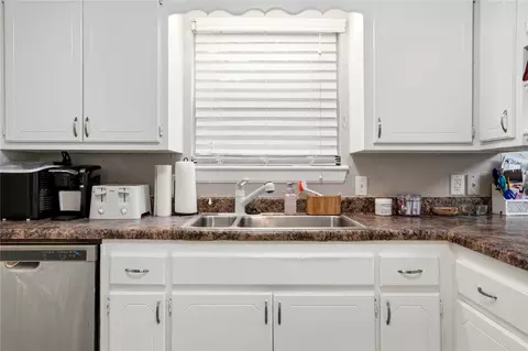 Kitchen - 1502 N 3rd Ave, Warner, OK 74469 photo 1 of 1