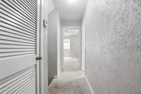 Entry Way - 1502 N 3rd Ave, Warner, OK 74469 photo 6 of 6