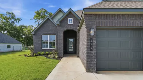 654 W 83rd St S, Tulsa, OK 74132