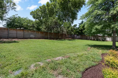 Exterior - 2819 E 37th Pl, Tulsa, OK 74105 photo 8 of 15
