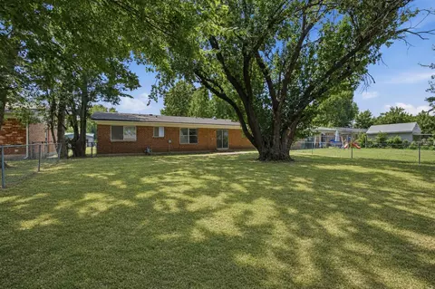 Exterior - 12121 E 24th Pl, Tulsa, OK 74129 photo 5 of 6