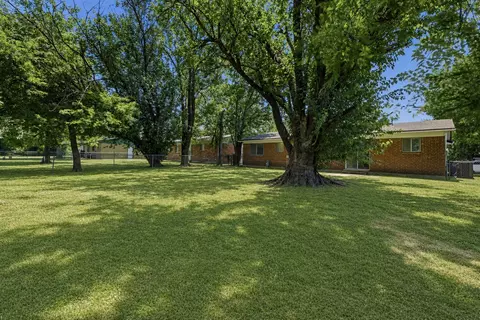 Exterior - 12121 E 24th Pl, Tulsa, OK 74129 photo 6 of 6