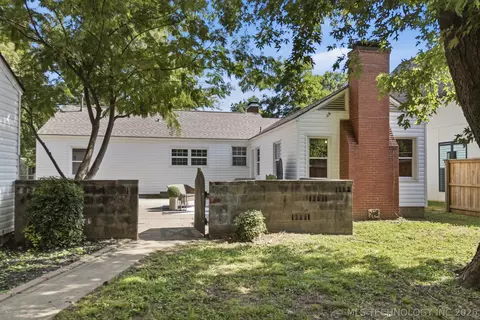 Exterior - 217 E 34th St, Tulsa, OK 74105 photo 8 of 13
