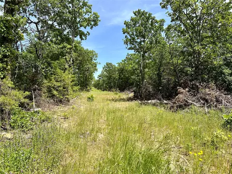 623 Dozer Mountain Rd, Eufaula, OK 74432 photo 2