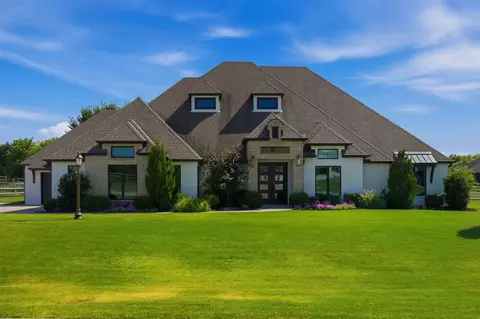 18688 E Red Fox Trl, Owasso, OK 74055