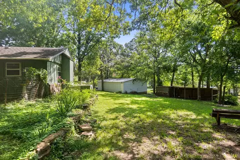 Exterior - 33960 Eagle Cir, Wagoner, OK 74467 photo 6 of 7