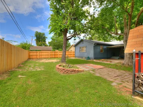 Exterior - 1568 E 60 St, Tulsa, OK 74105 photo 5 of 6