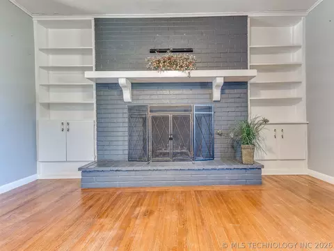 Living - 1568 E 60 St, Tulsa, OK 74105 photo 8 of 12