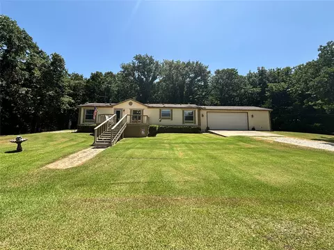 72 Golf Club Dr, Burneyville, OK 73430