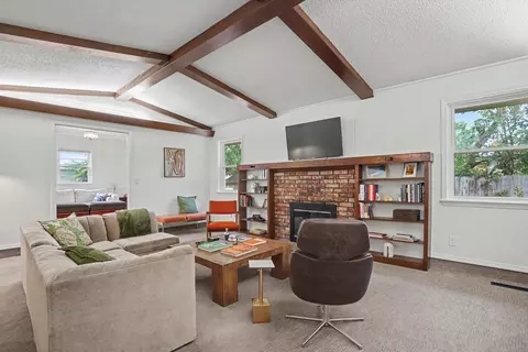 2310 S Juniper Ave, Broken Arrow, OK 74012