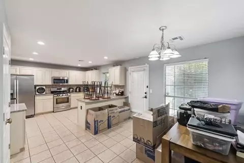 Kitchen - 20208 E 37th St S, Broken Arrow, OK 74014 photo 4 of 4