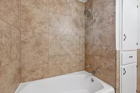 Bath - 1367 E 46th St, Tulsa, OK 74105 photo 3 of 3
