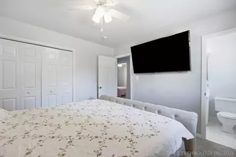 Bedroom - 8634 E 38th Pl NE, Tulsa, OK 74146 photo 4 of 4