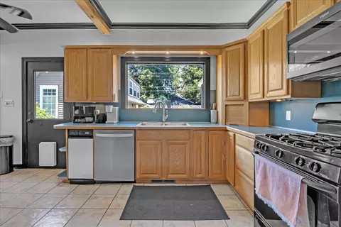 Kitchen - 1411 E 36th St, Tulsa, OK 74105 photo 4 of 5