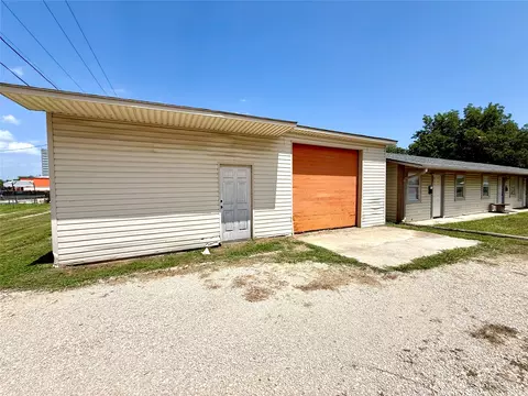 Other - 312 S B, Davis, OK 73030 photo 1 of 5
