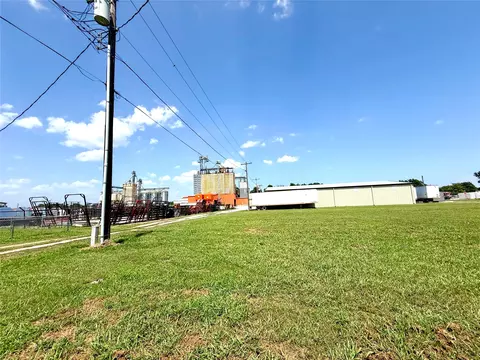 Other - 312 S B, Davis, OK 73030 photo 4 of 5