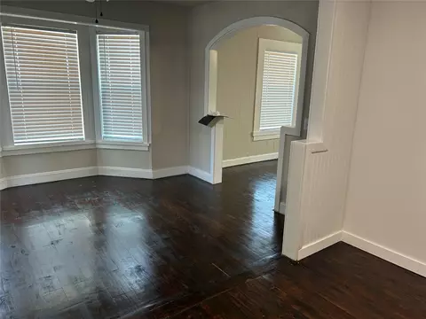 Living - 1008 1st Ave, Warner, OK 74469 photo 7 of 7