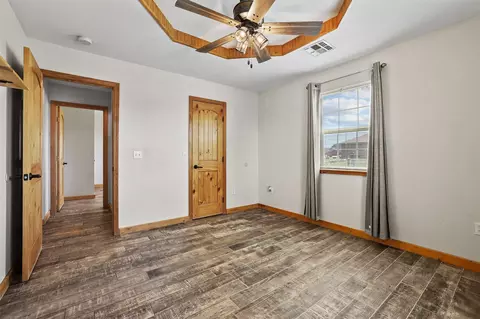Bedroom - 164 Timothy, Calera, OK 74730 photo 3 of 7