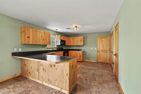 Kitchen - 164 Timothy, Calera, OK 74730 photo 1 of 3