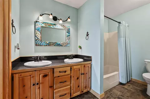Bath - 164 Timothy, Calera, OK 74730 photo 1 of 4