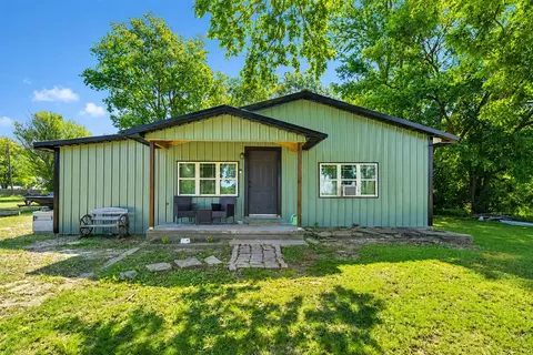 450 S Delaware Ave, Lenapah, OK 74042
