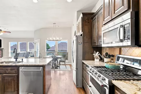 Kitchen - 20609 E 32nd Pl S, Broken Arrow, OK 74014 photo 6 of 8