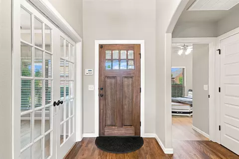 Entry Way - 20609 E 32nd Pl S, Broken Arrow, OK 74014 photo 2 of 5