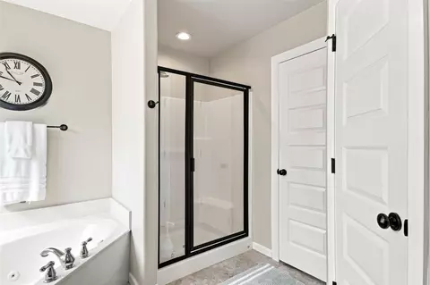 Bath - 20609 E 32nd Pl S, Broken Arrow, OK 74014 photo 5 of 8