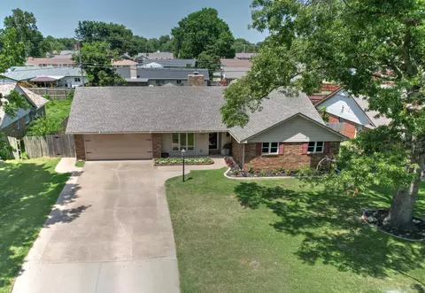 View/Area - 8531 E 35th St, Tulsa, OK 74145 photo 1 of 6