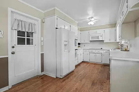 Kitchen - 8531 E 35th St, Tulsa, OK 74145 photo 1 of 5