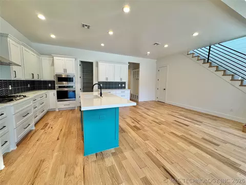 Kitchen - 913 E 37th St S, Tulsa, OK 74105 photo 3 of 3
