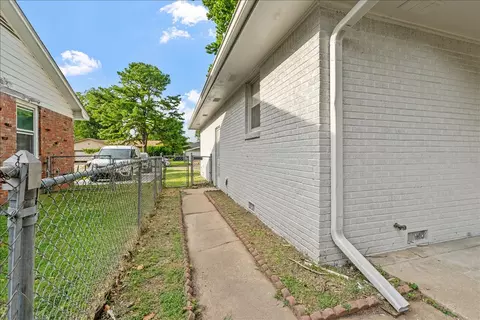 Exterior - 9178 E Marshall Pl N, Tulsa, OK 74115 photo 5 of 6