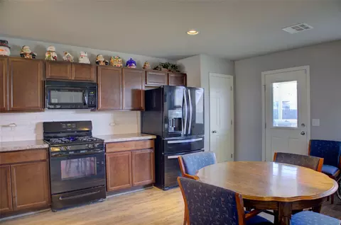 Kitchen - 25450 E 93rd Pl S, Broken Arrow, OK 74014 photo 2 of 5