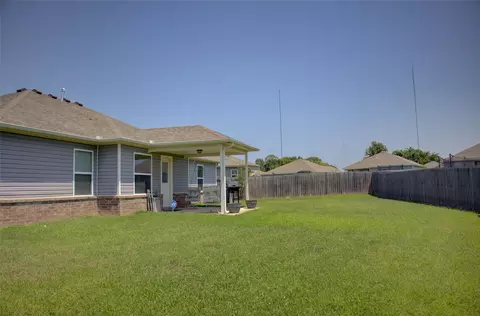 Exterior - 25450 E 93rd Pl S, Broken Arrow, OK 74014 photo 4 of 7