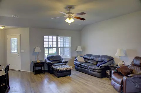 Living - 25450 E 93rd Pl S, Broken Arrow, OK 74014 photo 1 of 4
